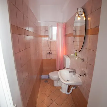Castelopetra Aparthotel Katápola